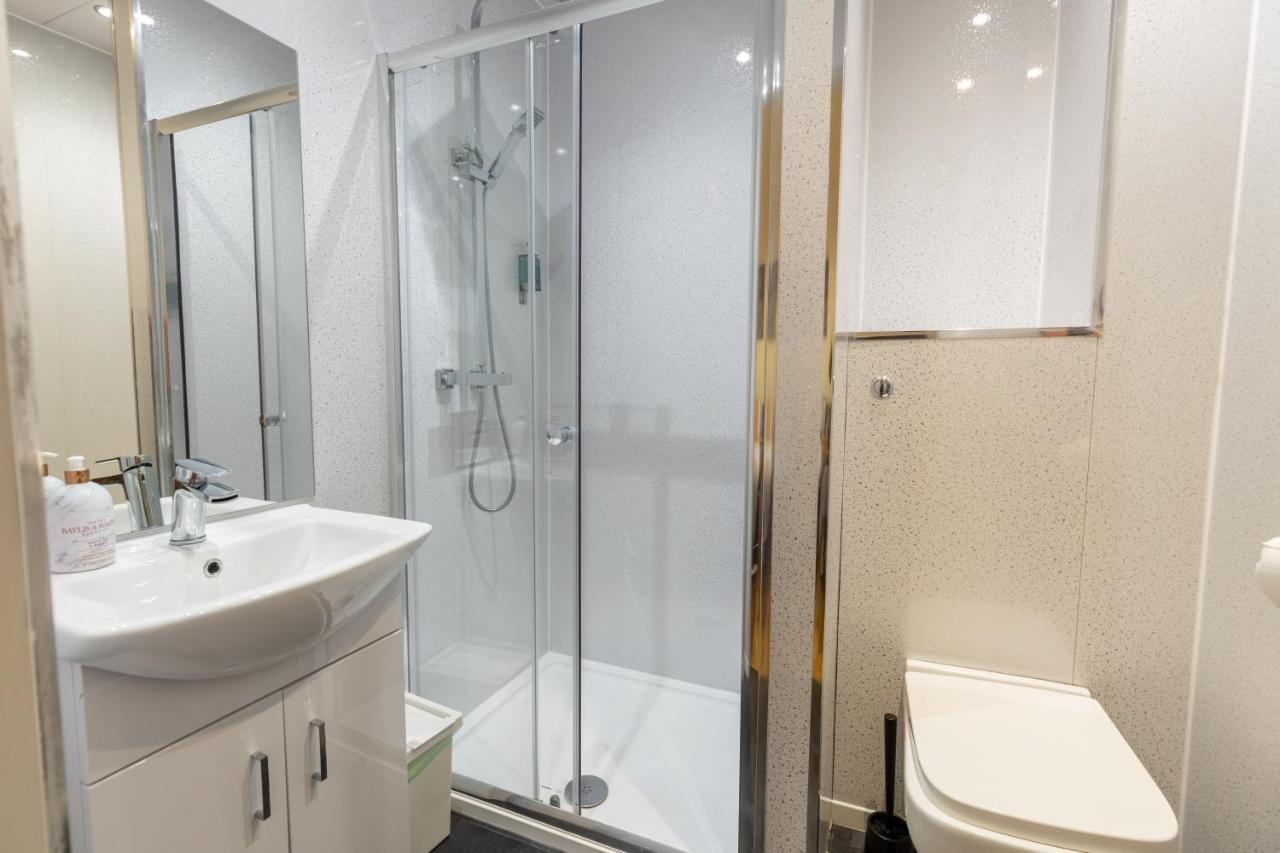 New 2 Bed With Stunning Views Of Arthur Seat Mountain Appartement